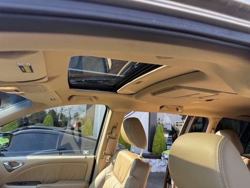 Used 2010 Honda Odyssey EX-L image 10