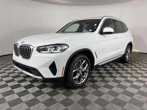 Used 2024 BMW X3 xDrive30i w/ Premium Package w/ZPA image 13