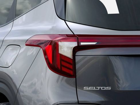 New 2026 Kia Seltos S AWD/4WD image 11