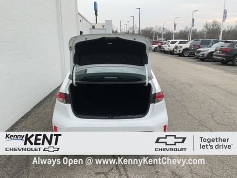 Used 2024 Toyota Corolla LE image 7