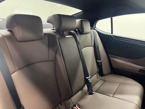 Certified 2025 Lexus ES 350 FWD image 11