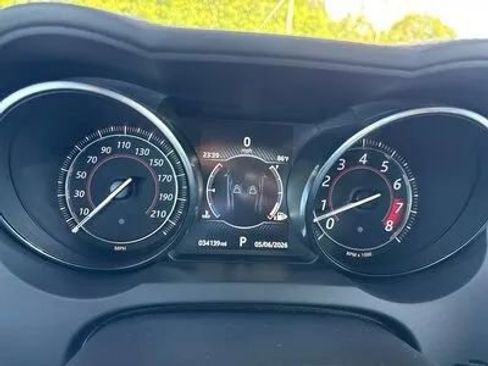 Used 2016 Jaguar F-TYPE R AWD/4WD image 4