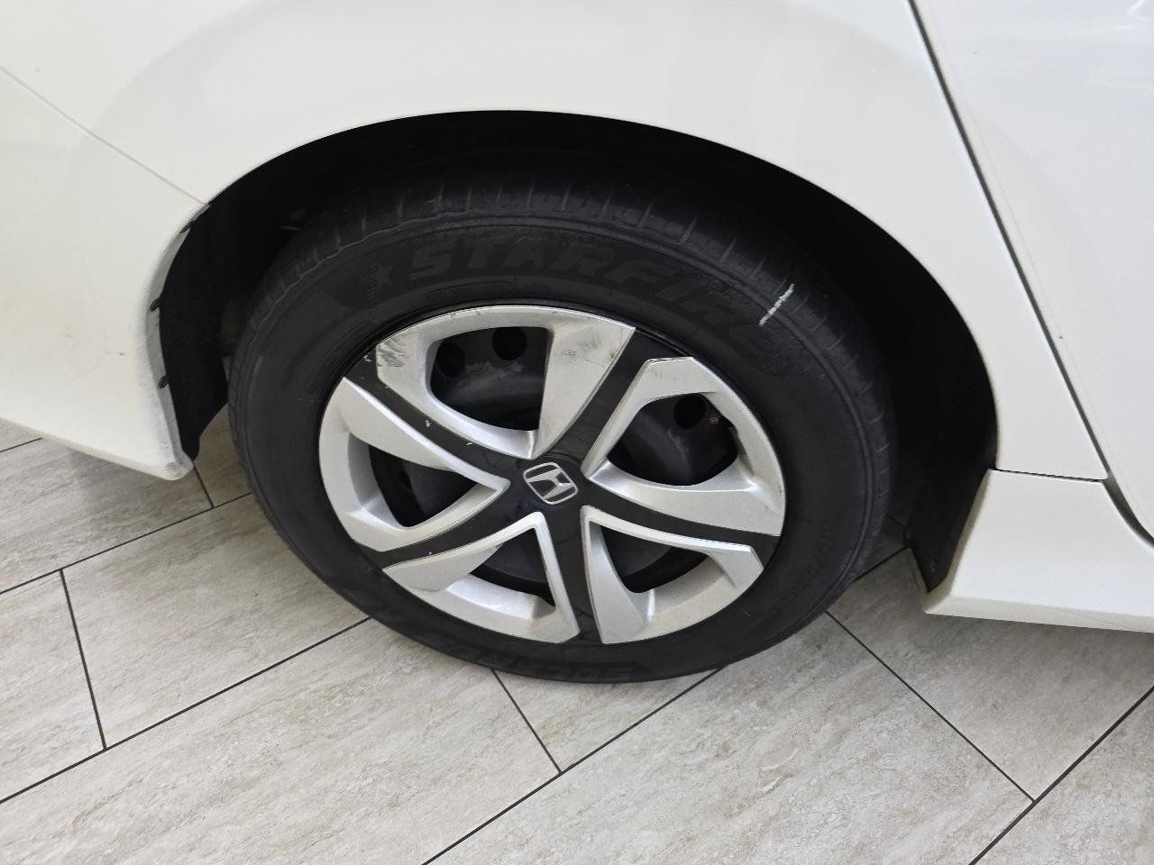 Used 2018 Honda Civic LX image 34
