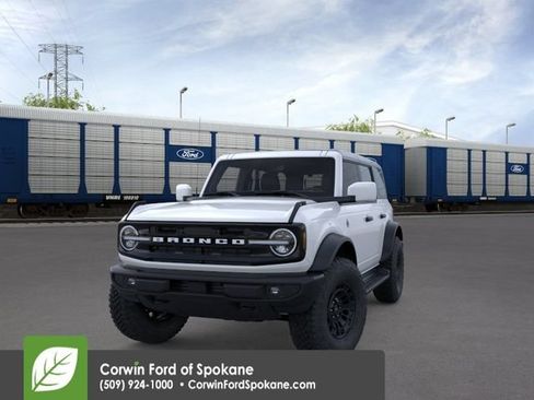 New 2026 Ford Bronco Outer Banks AWD/4WD image 4