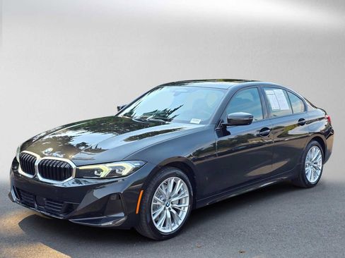 Used 2023 BMW 330i xDrive Sedan w/ Premium Package AWD/4WD image 7