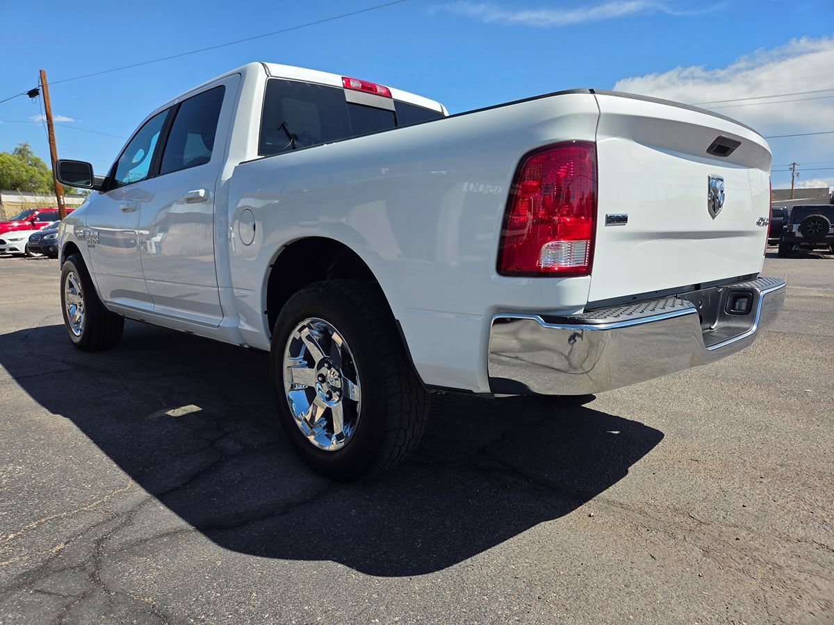 Used 2020 RAM 1500 Classic SLT w/ Luxury Group AWD/4WD image 17