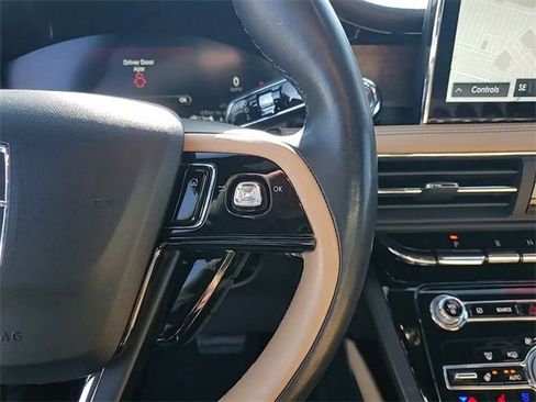 Used 2022 Lincoln Corsair Reserve w/ Equipment Group 201A image 20