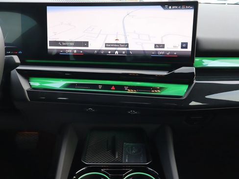 Used 2026 BMW 540i xDrive image 11