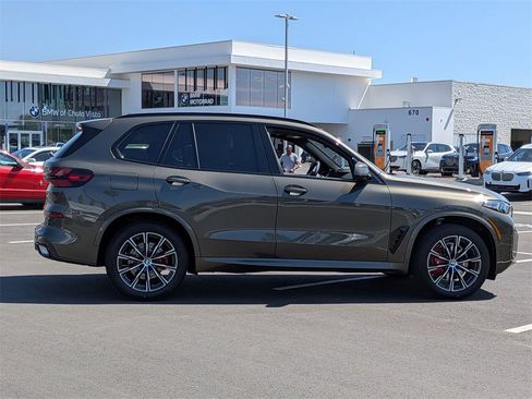 New 2026 BMW X5 sDrive40i image 3