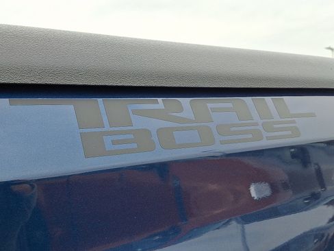 Used 2023 Chevrolet Silverado 1500 LT Trail Boss w/ Protection Package image 30