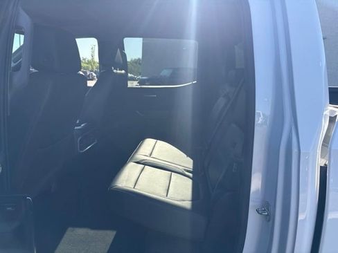 Used 2021 Chevrolet Silverado 1500 LTZ w/ Technology Package AWD/4WD image 24