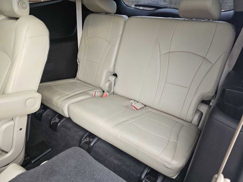 Used 2018 Buick Enclave Premium w/ Trailering Package image 18