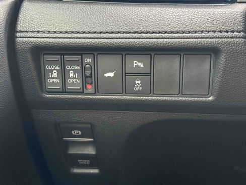 Certified 2025 Honda Odyssey Elite image 38