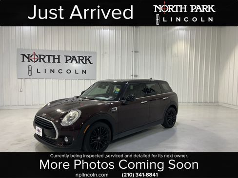Used 2016 MINI Cooper Clubman image 1