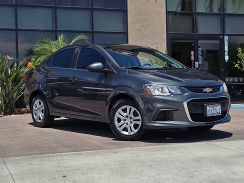 Used 2018 Chevrolet Sonic LS FWD image 3
