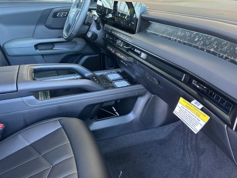 New 2027 Kia Telluride SX Prestige X-Pro AWD/4WD image 16