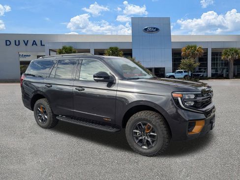 New 2025 Ford Expedition Tremor image 2