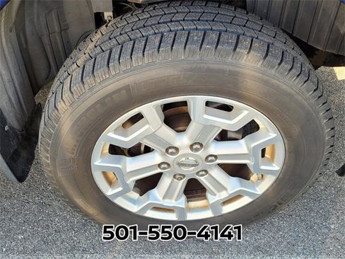 Used 2016 Nissan Titan SV image 7