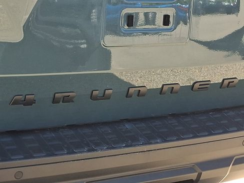 Certified 2025 Toyota 4Runner TRD Off-Road AWD/4WD image 31