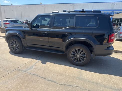 Used 2024 Toyota Land Cruiser w/ Premium Package AWD/4WD image 5