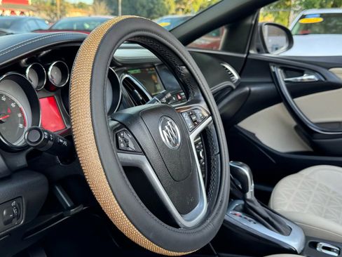 Used 2016 Buick Cascada Premium image 33