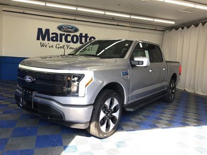 New 2025 Ford F150 Lightning Platinum