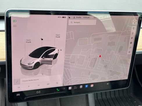Used 2022 Tesla Model 3 Long Range AWD/4WD image 10