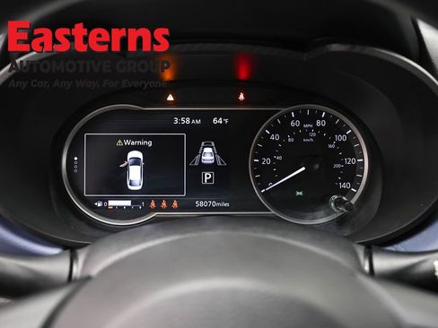 Used 2023 Nissan Versa SV FWD image 18