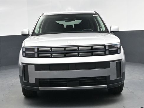 New 2026 Hyundai Santa Fe SE image 11