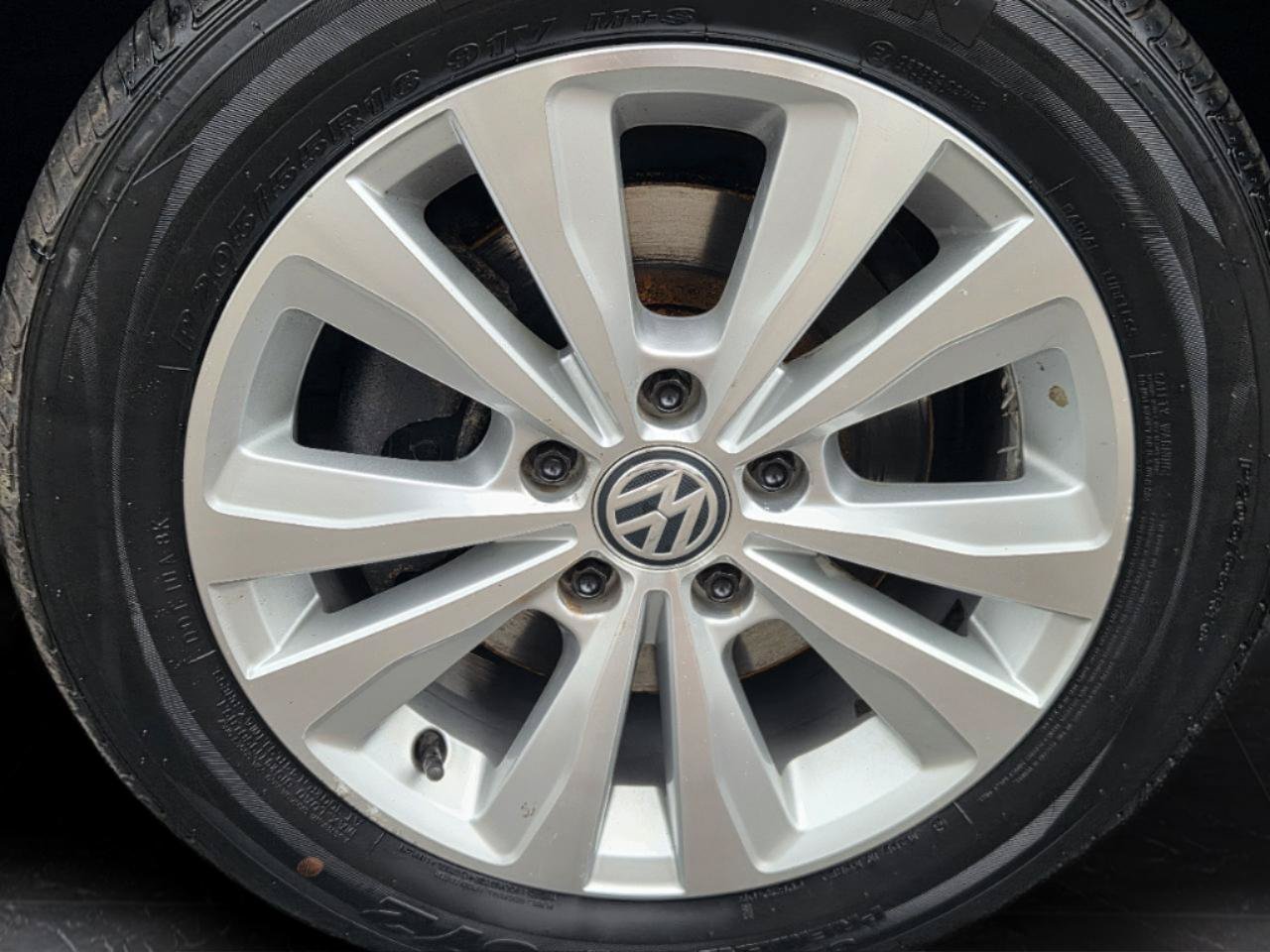Used 2019 Volkswagen Golf S AWD/4WD image 35