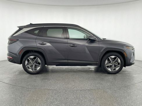 Used 2025 Hyundai Tucson SEL image 11