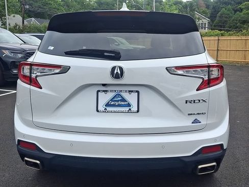 Used 2023 Acura RDX AWD w/ Technology Package image 5