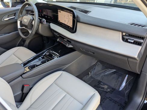 New 2026 Audi Q3 quattro 2.0T image 9