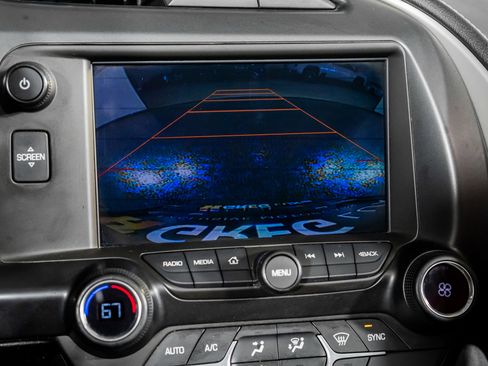 Used 2014 Chevrolet Corvette Stingray Coupe image 37