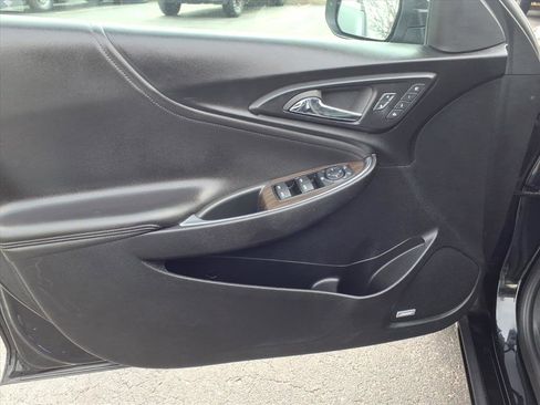 Used 2024 Chevrolet Malibu LT image 24