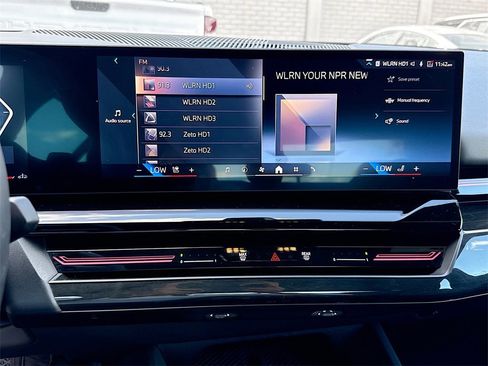 Used 2024 BMW 530i xDrive image 16