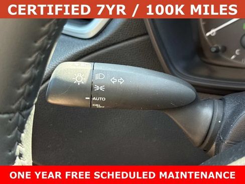 Used 2025 Toyota Corolla Cross AWD Hybrid image 26