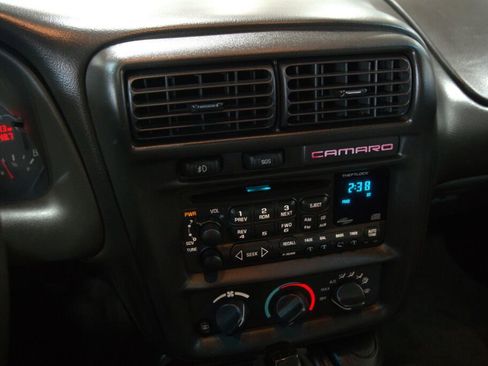 Used 2001 Chevrolet Camaro LT w/ Preferred Equipment Group 1 image 40