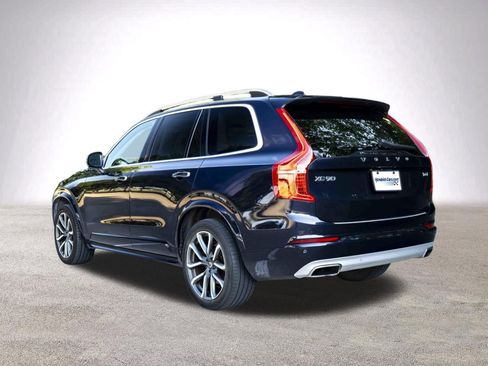 Used 2019 Volvo XC90 T6 Momentum w/ Protection Package Premier AWD/4WD image 7