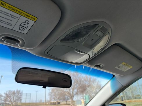 Used 2017 Hyundai Santa Fe Sport image 20