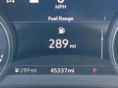 Used 2023 Cadillac XT6 Premium Luxury w/ Technology Package AWD/4WD image 37