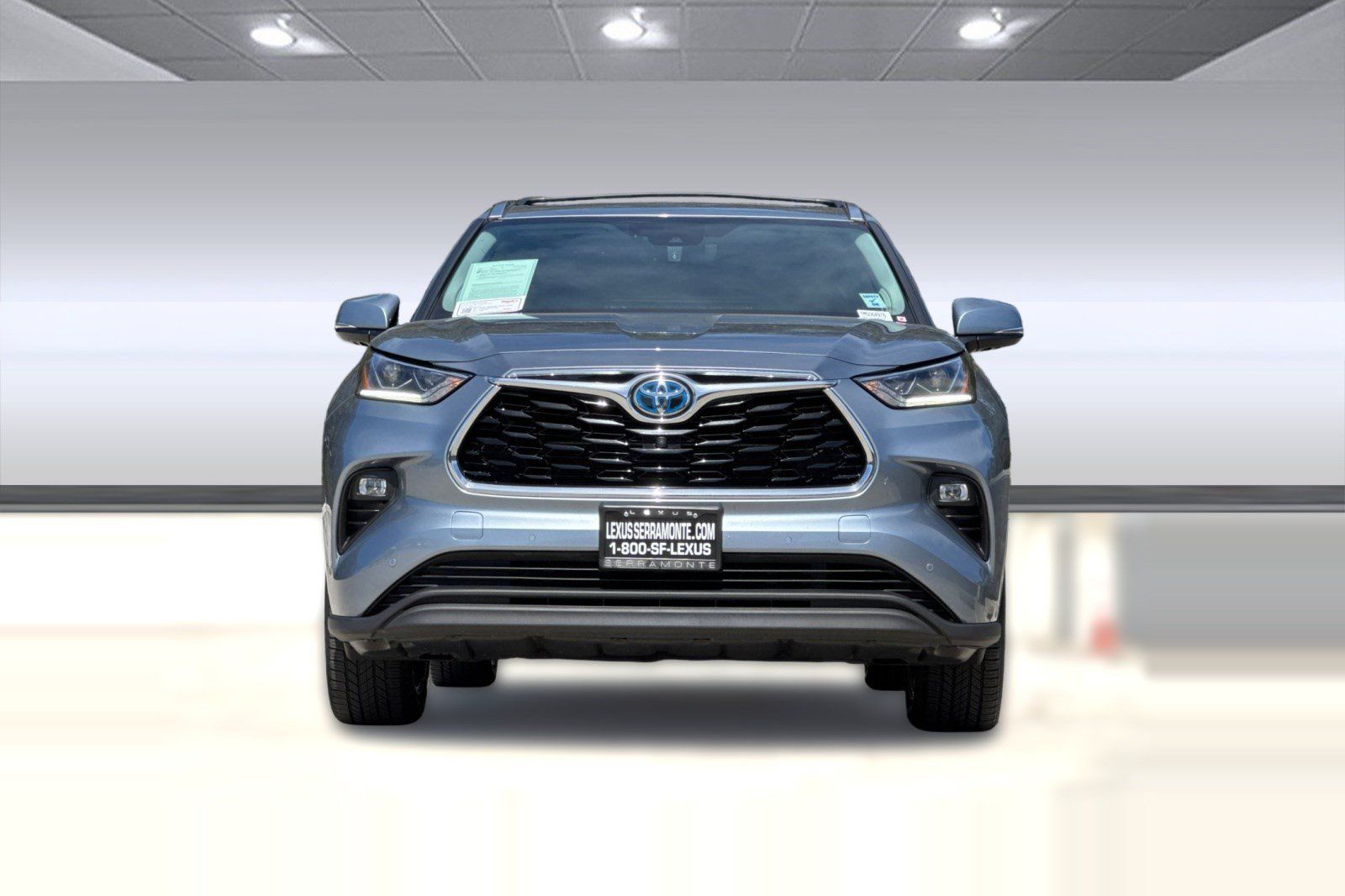 Used 2021 Toyota Highlander Limited AWD/4WD image 5