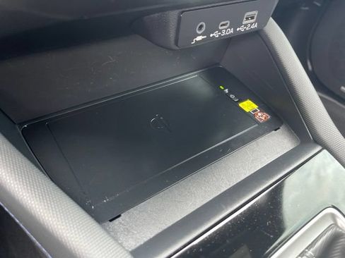 Used 2025 Subaru Forester Limited AWD/4WD image 17