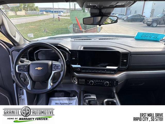 Used 2026 Chevrolet Silverado 1500 LT w/ Protection Package AWD/4WD image 13