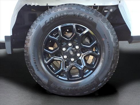 Used 2024 Ford F150 XLT w/ Equipment Group 302A MID image 8