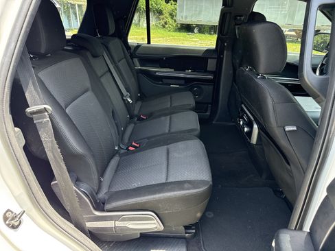 Used 2020 Ford Expedition XLT RWD image 22