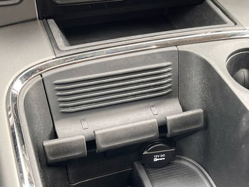 Used 2018 RAM 1500 Sport image 16