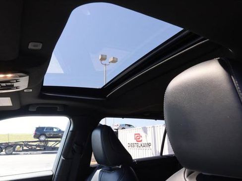 Certified 2024 Toyota Highlander XSE image 9