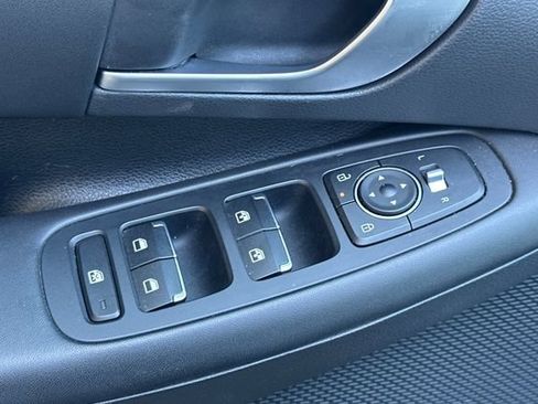 Used 2024 Hyundai Sonata SEL FWD image 14