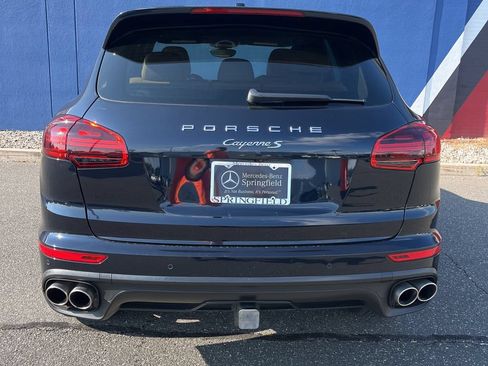 Used 2017 Porsche Cayenne S AWD/4WD image 4